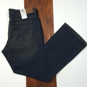 Nwt, Levis boot cut, size 12 short, dark wash.